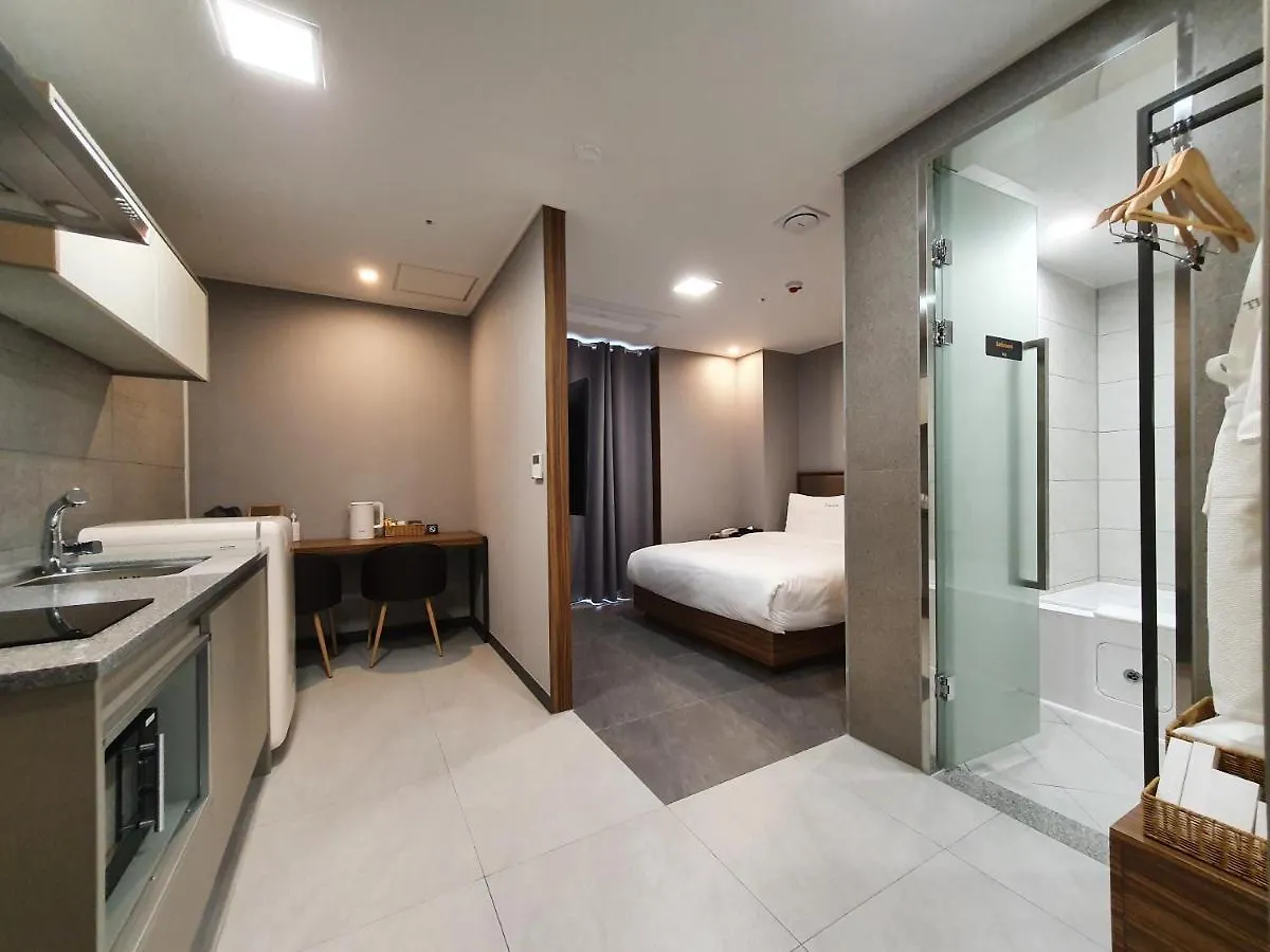 The Muse Hotel Busan 0*,